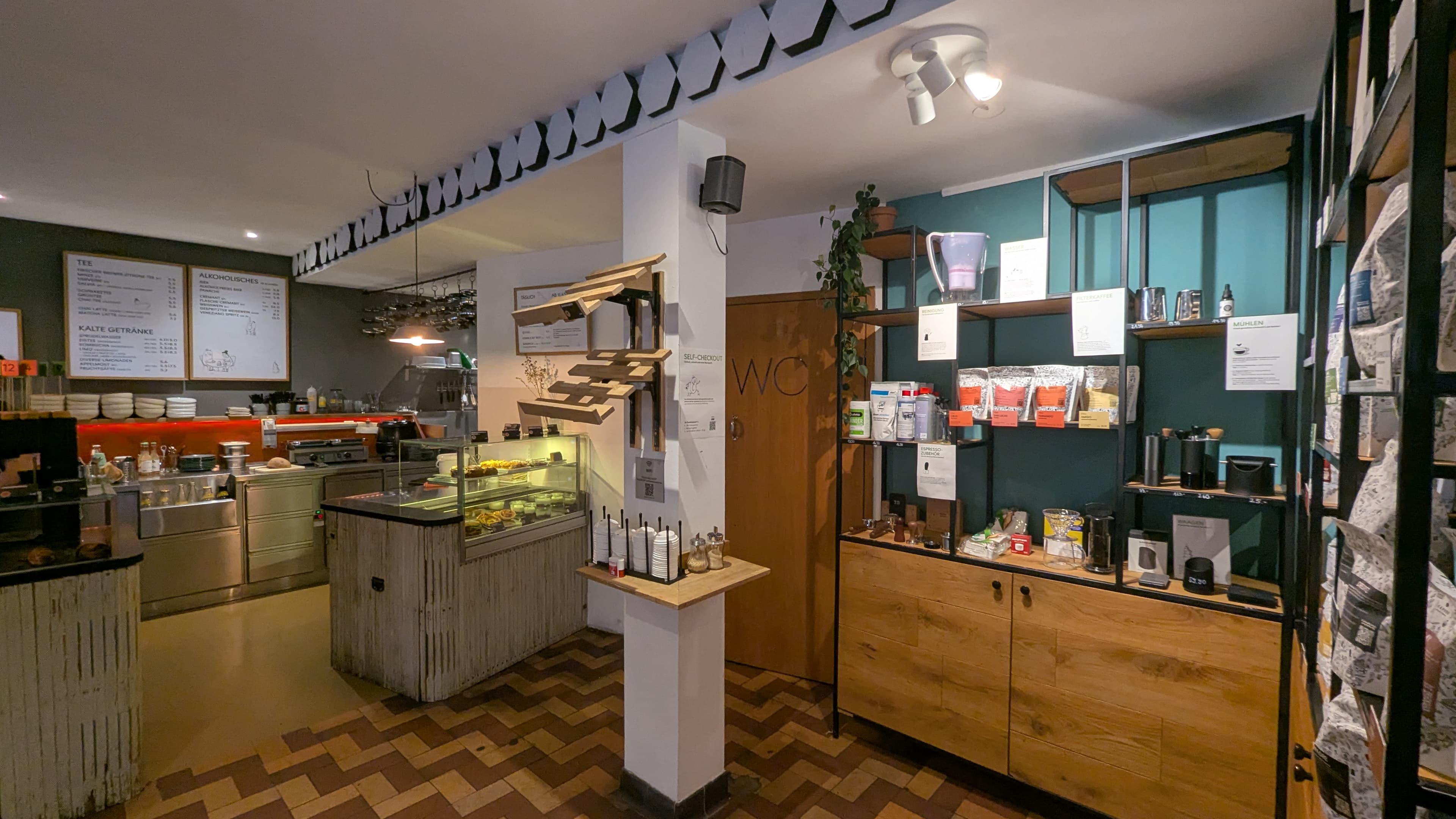 Bought a fruity espresso and some beans to test.